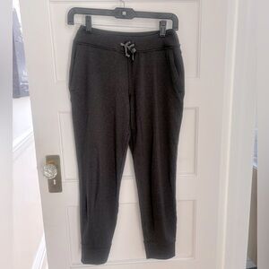 Like new! Womens XXS Patagonia Joggers - Charcoal, tapered leg